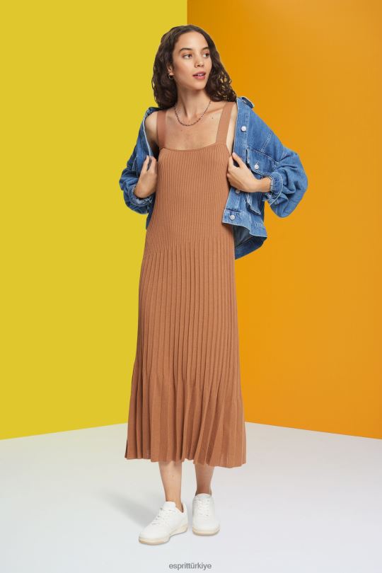 elbiseler Esprit pilili askılı elbise kahverengi kadınlar FPP26491